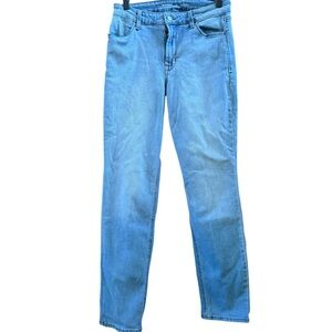 Light wash women’s Old Navy Jeans High Rise Wow straight jeans size 6
